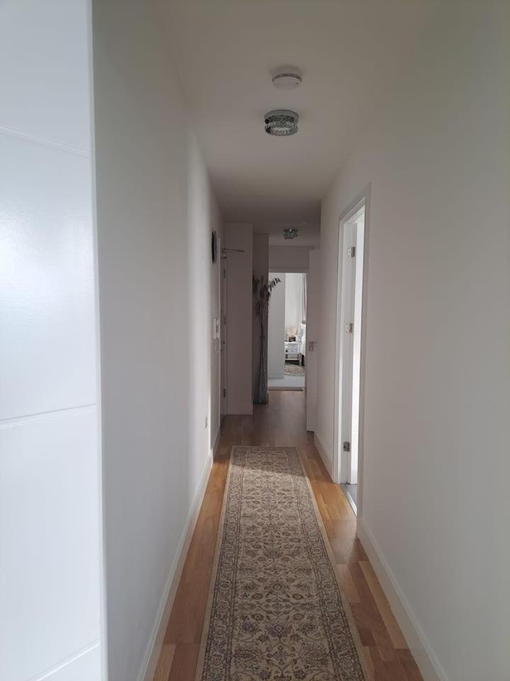 Cozy Double Room With Large En Suite Near Canary Wharf London With Amazing Views In A Shared Apartment Екстер'єр фото