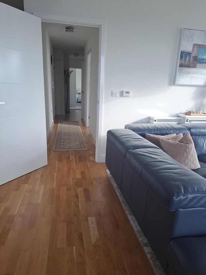 Cozy Double Room With Large En Suite Near Canary Wharf London With Amazing Views In A Shared Apartment Екстер'єр фото